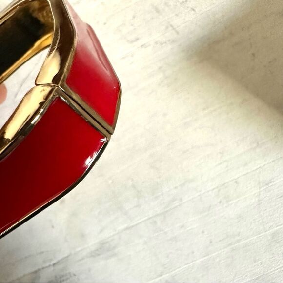 Amrita Singh red enamel square bracelet - Picture 5 of 9